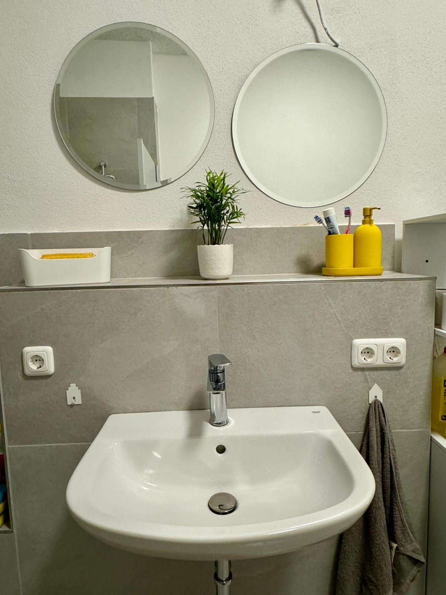 Apartment Ferien 5 *